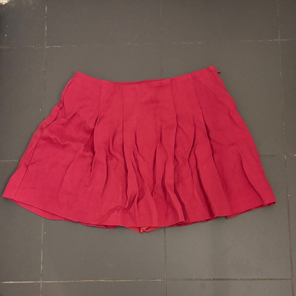 NWT Target A New Day Deep Magenta Skort